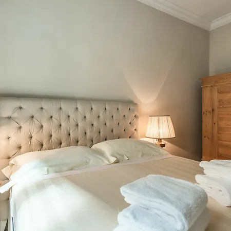Luxury Romantic River Daire *