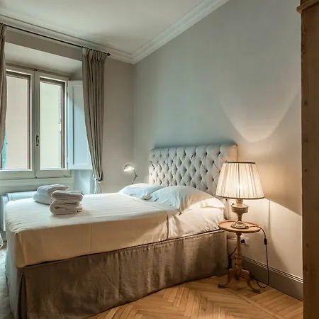 Luxury Romantic River Apartment Florenz