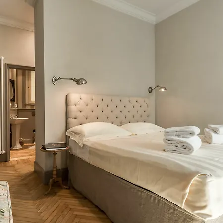 Apartment Luxury Romantic River Florenz